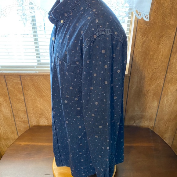 St. John's Bay Long Sleeve Button Down Shirt Men Large Blue - Picture 5 of 7